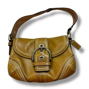 Vintage Y2K Coach Hobo Soho Buckle Flap Shoulder Bag Tan Brown Leather